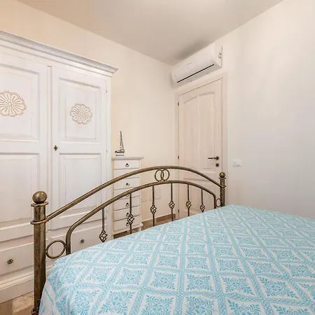 Ely House Casa vacanze *