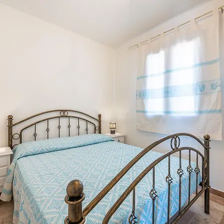 Ely House Nyaraló Villasimius